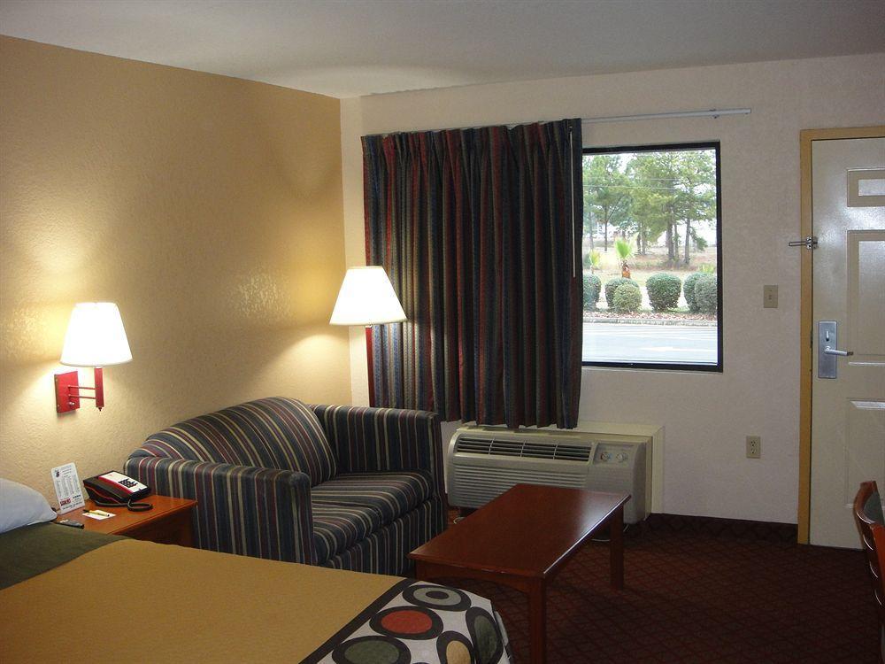 Super 8 By Wyndham Prattville Montgomery Zewnętrze zdjęcie