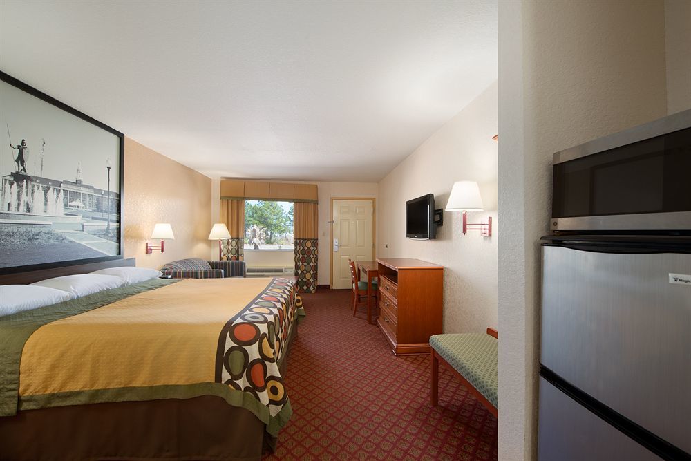 Super 8 By Wyndham Prattville Montgomery Zewnętrze zdjęcie