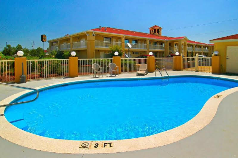 Super 8 By Wyndham Prattville Montgomery Zewnętrze zdjęcie