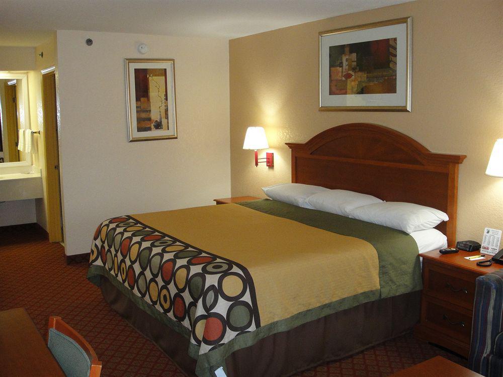 Super 8 By Wyndham Prattville Montgomery Zewnętrze zdjęcie